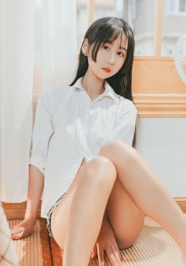 欧美男模行走的荷尔蒙_BD迅雷电影在线