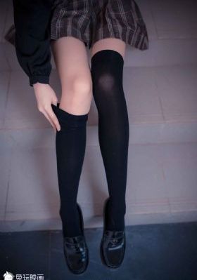 欧美男歌星唱歌_1080免费观看电视剧
