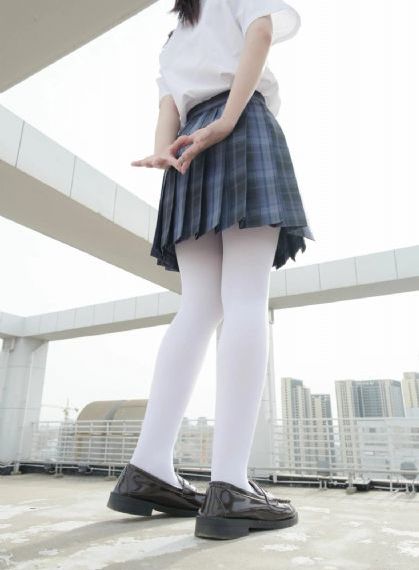国产美女啪啪一区_BD韩语高清电影在线