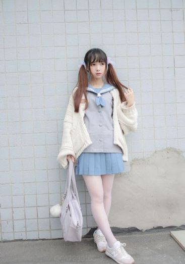 丰满人妻中伦妇伦精品app_高清电视剧观看